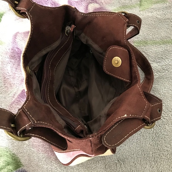 Small Shoulder Bag - Picture 9 of 16